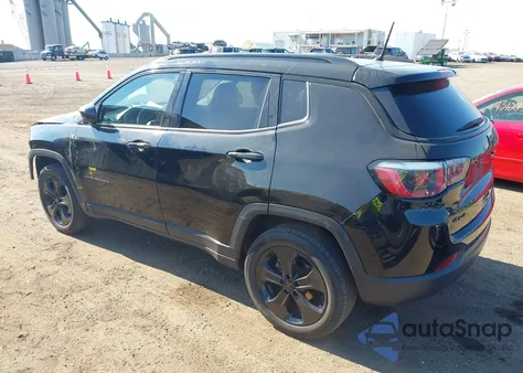2018 Jeep Compass Altitude 4X4 from USA, damaged, VIN 3C4NJDBB3JT434037